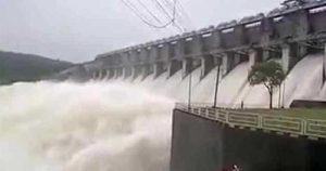 এবার ফারাক্কা খুলে দিয়েছে ভারত